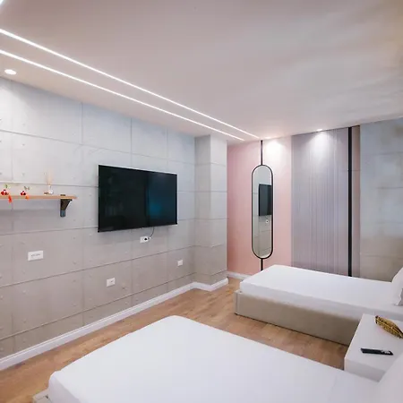 2two Apart Otel